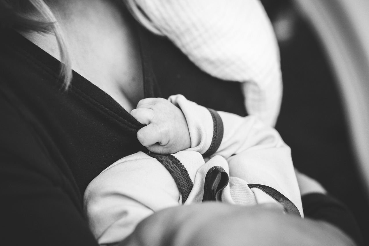 Can Sunflower Lecithin Help With Breastfeeding? A Science-Backed Guide for New Parents